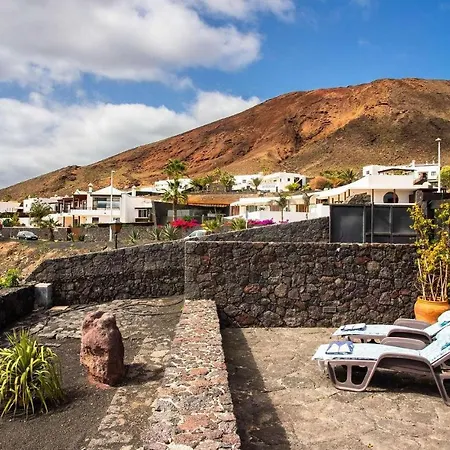 Inaki Holiday home